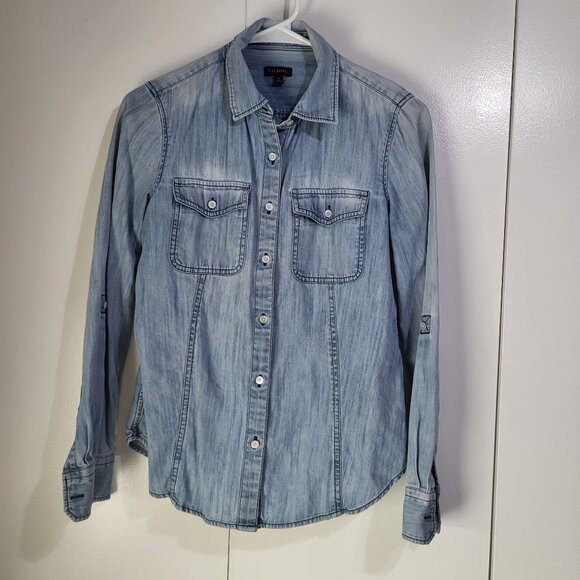 TALBOTS Women's SZ 4 Distressed Washed Denim Button Up Shirt Grunge Cotton - Picture 1 of 10